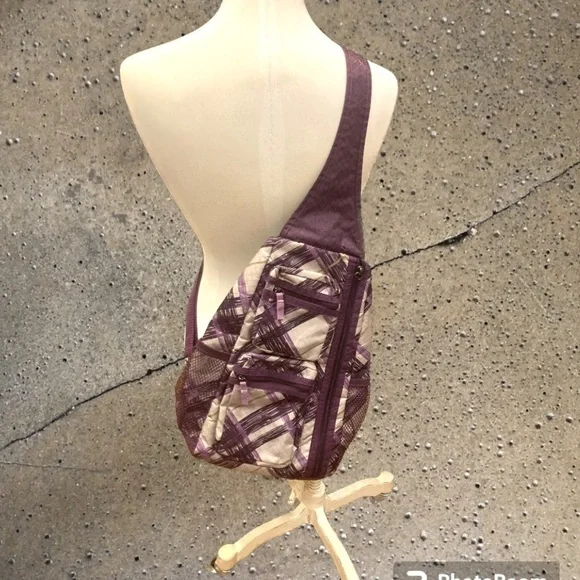 Thirty-One Sling Crossbody Purple & Gray EUC - Picture 1 of 15